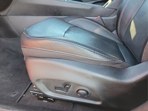 Used 2023 Jeep Compass Limited image 12