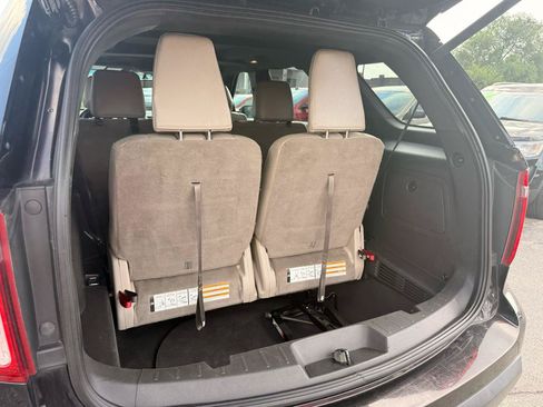 Used 2013 Ford Explorer XLT FWD image 5