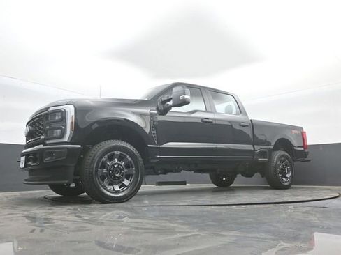 New 2026 Ford F250 XL w/ STX Appearance Package AWD/4WD image 35