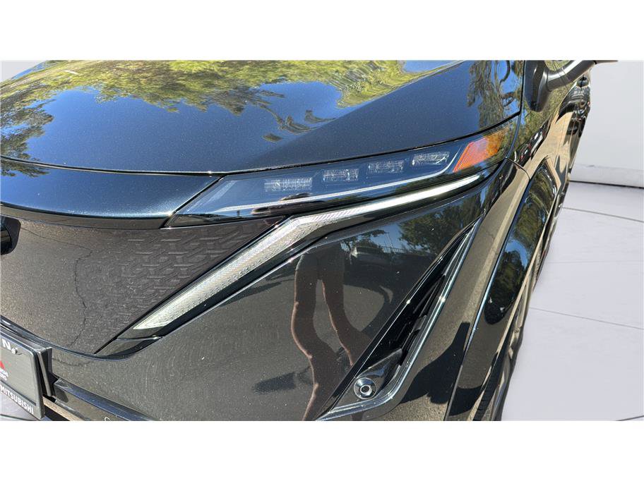 Used 2024 Nissan Ariya FWD image 10