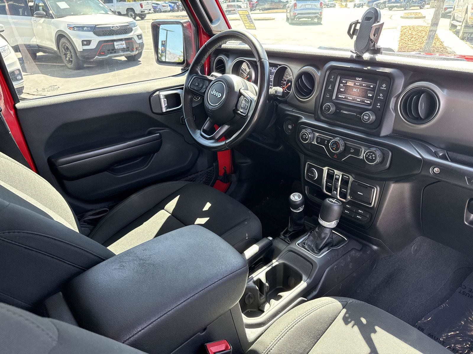 Used 2020 Jeep Wrangler Unlimited Sport S AWD/4WD image 27