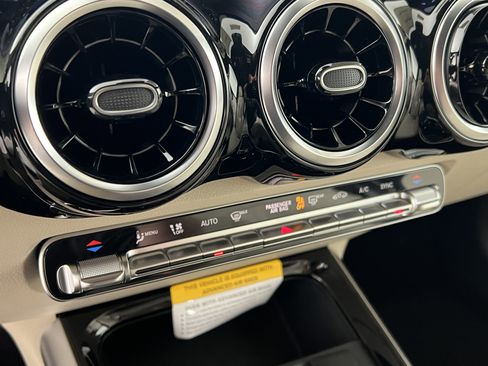 New 2026 Mercedes-Benz GLB 250 4MATIC image 31