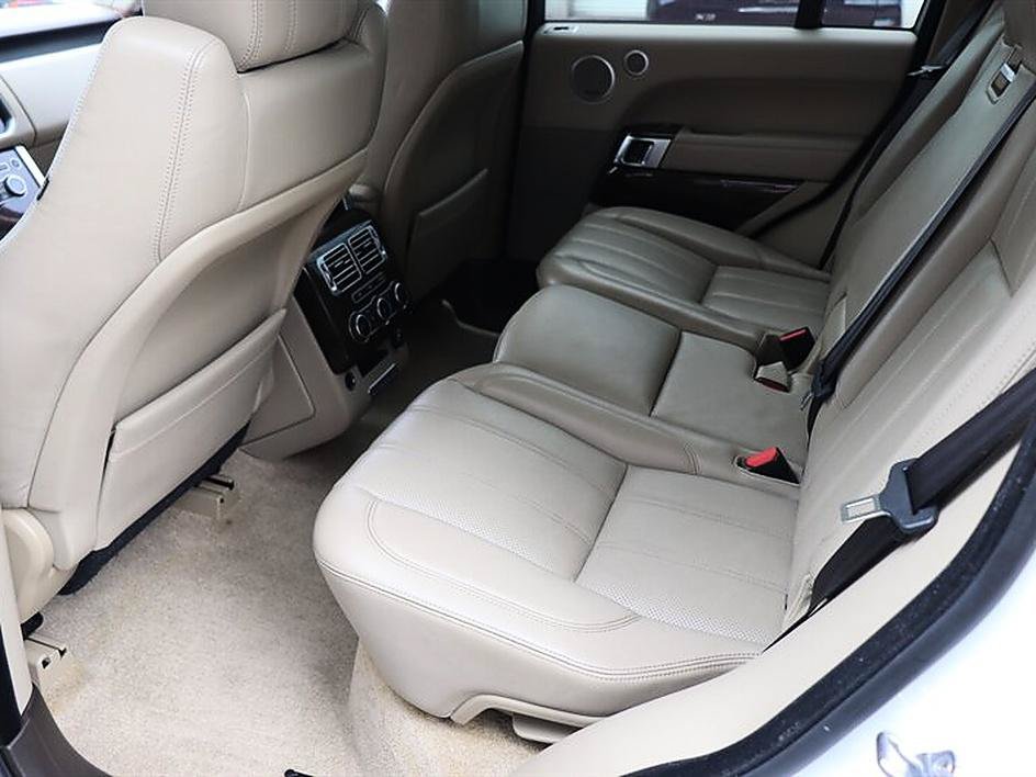 Used 2016 Land Rover Range Rover HSE AWD/4WD image 14
