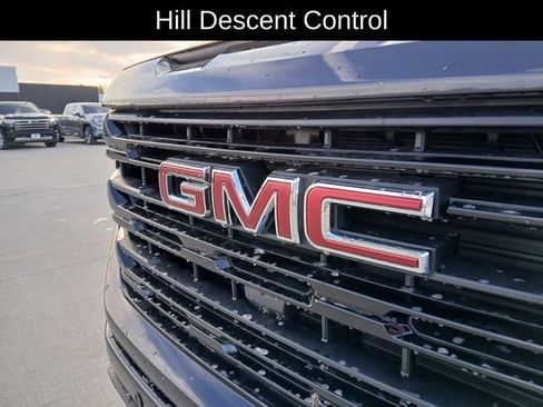 New 2026 GMC Sierra 1500 Elevation image 30