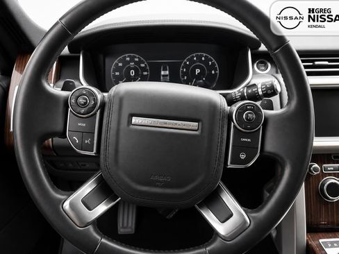 Used 2017 Land Rover Range Rover HSE AWD/4WD image 8