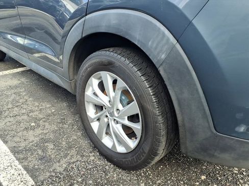 Used 2021 Hyundai Tucson SE w/ Cargo Package image 7