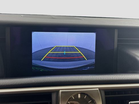 Used 2017 Lexus IS 200t RWD image 21