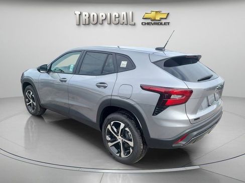 New 2026 Chevrolet Trax RS FWD image 3