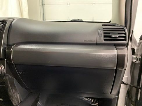 Certified 2022 Toyota 4Runner TRD Off-Road Premium image 38