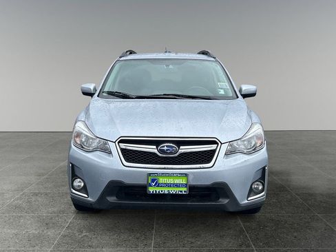 Used 2016 Subaru Crosstrek 2.0i Premium image 2