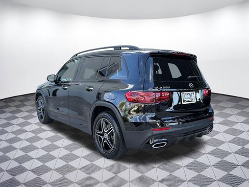 Certified 2024 Mercedes-Benz GLB 250 image 3