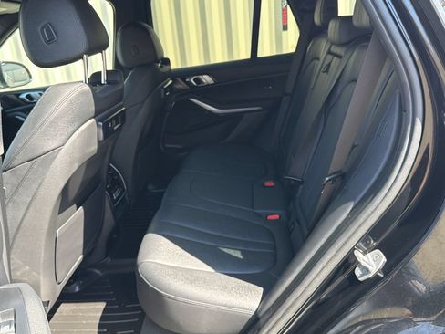 Used 2019 BMW X5 xDrive40i w/ Convenience Package AWD/4WD image 26