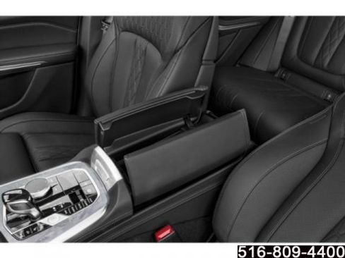 Used 2020 BMW X5 M50i w/ Executive Package image 18