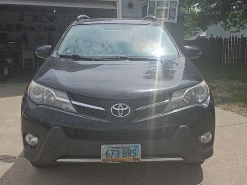 Used 2013 Toyota RAV4 XLE AWD/4WD image 20