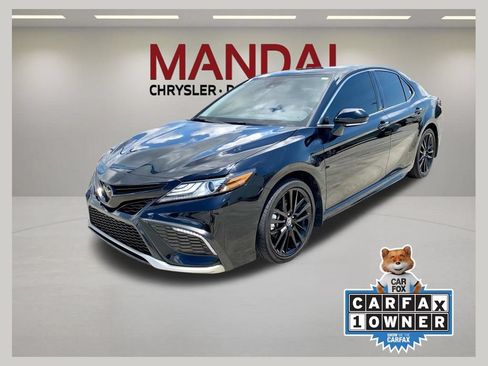 Used 2024 Toyota Camry XSE FWD image 1