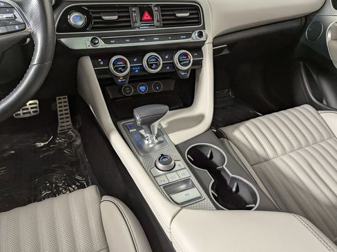 Used 2023 Genesis G70 2.0T w/ Sport Prestige Package image 37