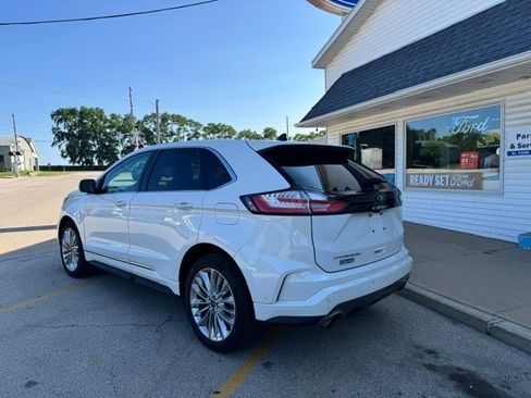 Certified 2022 Ford Edge Titanium w/ Equipment Group 301A AWD/4WD image 4