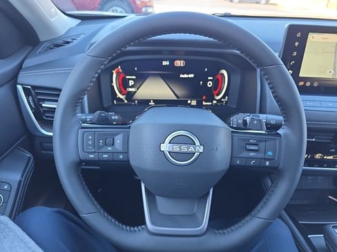 New 2026 Nissan Rogue Platinum image 19