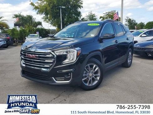 Used 2022 GMC Terrain SLT w/ Tech Package FWD image 1