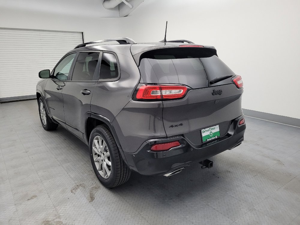 Used 2018 Jeep Cherokee Latitude AWD/4WD image 5