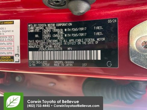 Certified 2024 Toyota 4Runner SR5 Premium image 28