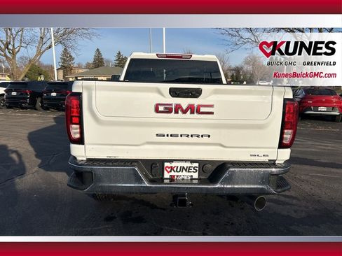 New 2026 GMC Sierra 2500 SLE image 4