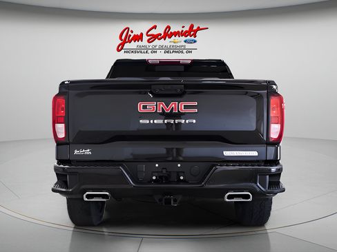 Used 2025 GMC Sierra 1500 Elevation w/ Elevation Premium Package AWD/4WD image 4