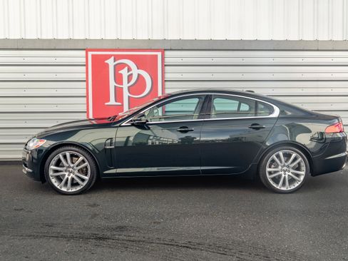 Used 2011 Jaguar XF Portfolio image 39