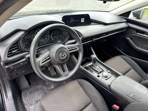Used 2021 MAZDA MAZDA3 s FWD image 21