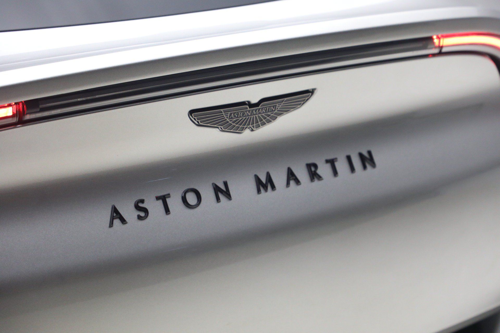 Used 2023 Aston Martin DBX 707 AWD/4WD image 25