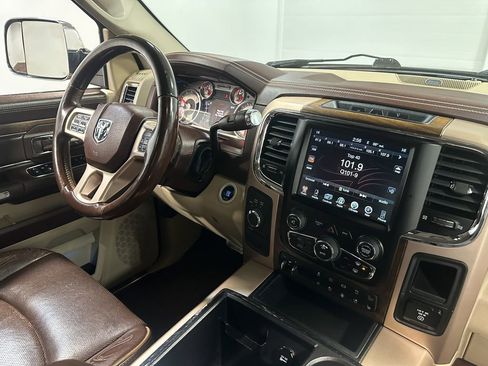 Used 2015 RAM 3500 Laramie Longhorn image 93