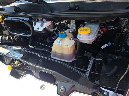 Used 2021 RAM ProMaster 2500 image 22