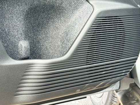 New 2026 Subaru Outback Premium image 21