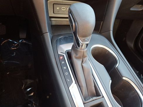 Used 2024 Chevrolet Equinox LS image 15