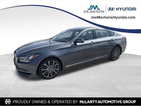 Used 2015 Hyundai Genesis 5.0 w/ Option Group 05 RWD image 2
