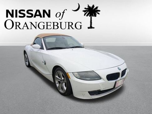 Used 2006 BMW Z4 3.0i RWD image 1