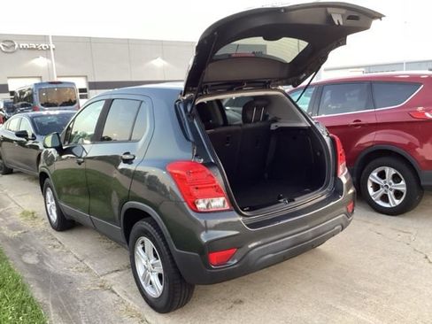 Used 2020 Chevrolet Trax LS w/ Tint and Cruise Package AWD/4WD image 30