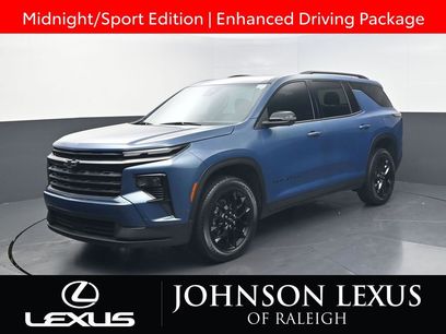 Used 2024 Chevrolet Traverse LT w/ Enhanced Driving Package