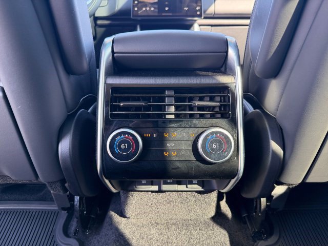 Used 2023 Land Rover Range Rover SE AWD/4WD image 19