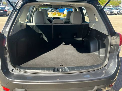 Used 2024 Subaru Forester AWD/4WD image 6