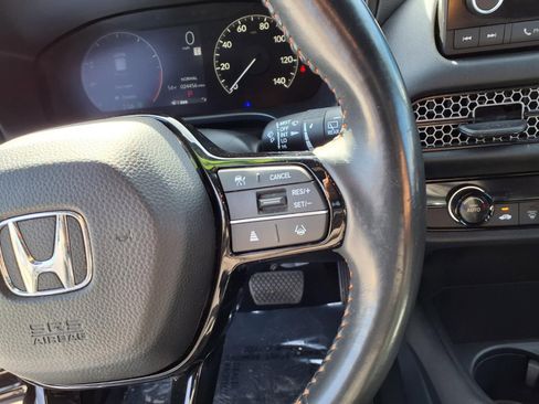Used 2024 Honda HR-V Sport image 14