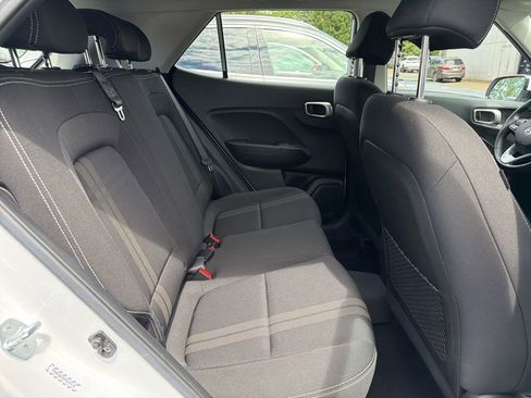 Certified 2023 Hyundai Venue SEL w/ Cargo Package FWD image 11