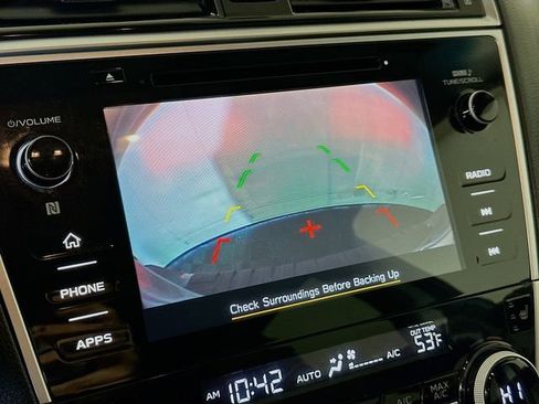 Used 2018 Subaru Outback 2.5i Limited image 17