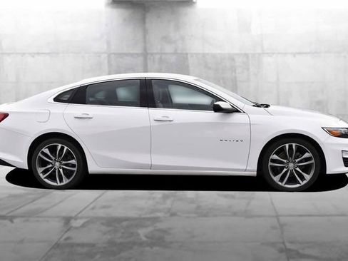 Used 2022 Chevrolet Malibu LT FWD image 5