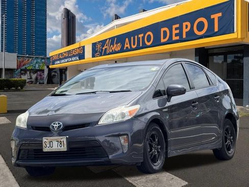 Used 2014 Toyota Prius One FWD image 1