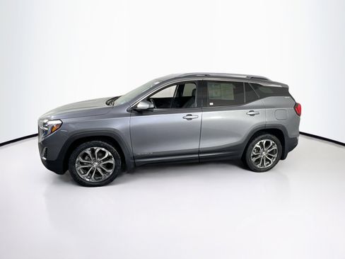 Used 2020 GMC Terrain SLT image 8