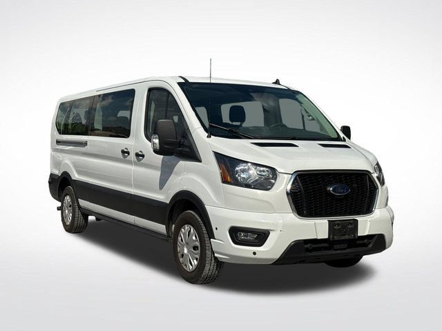 Used 2024 Ford Transit 350 XLT RWD image 9