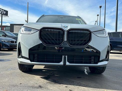 New 2026 BMW X3 xDrive30 w/ Premium Package image 2