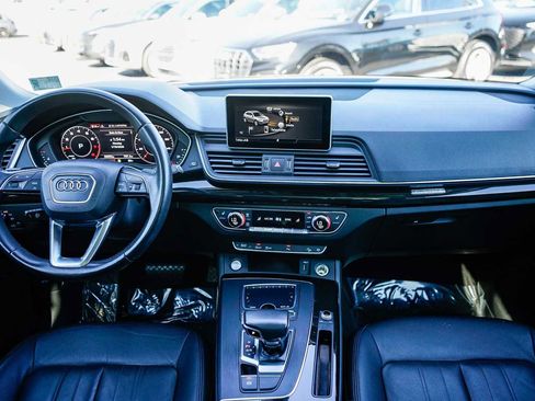 Used 2020 Audi Q5 2.0T Premium Plus w/ Premium Plus Package image 13