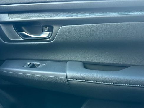 Certified 2025 Honda CR-V LX image 19